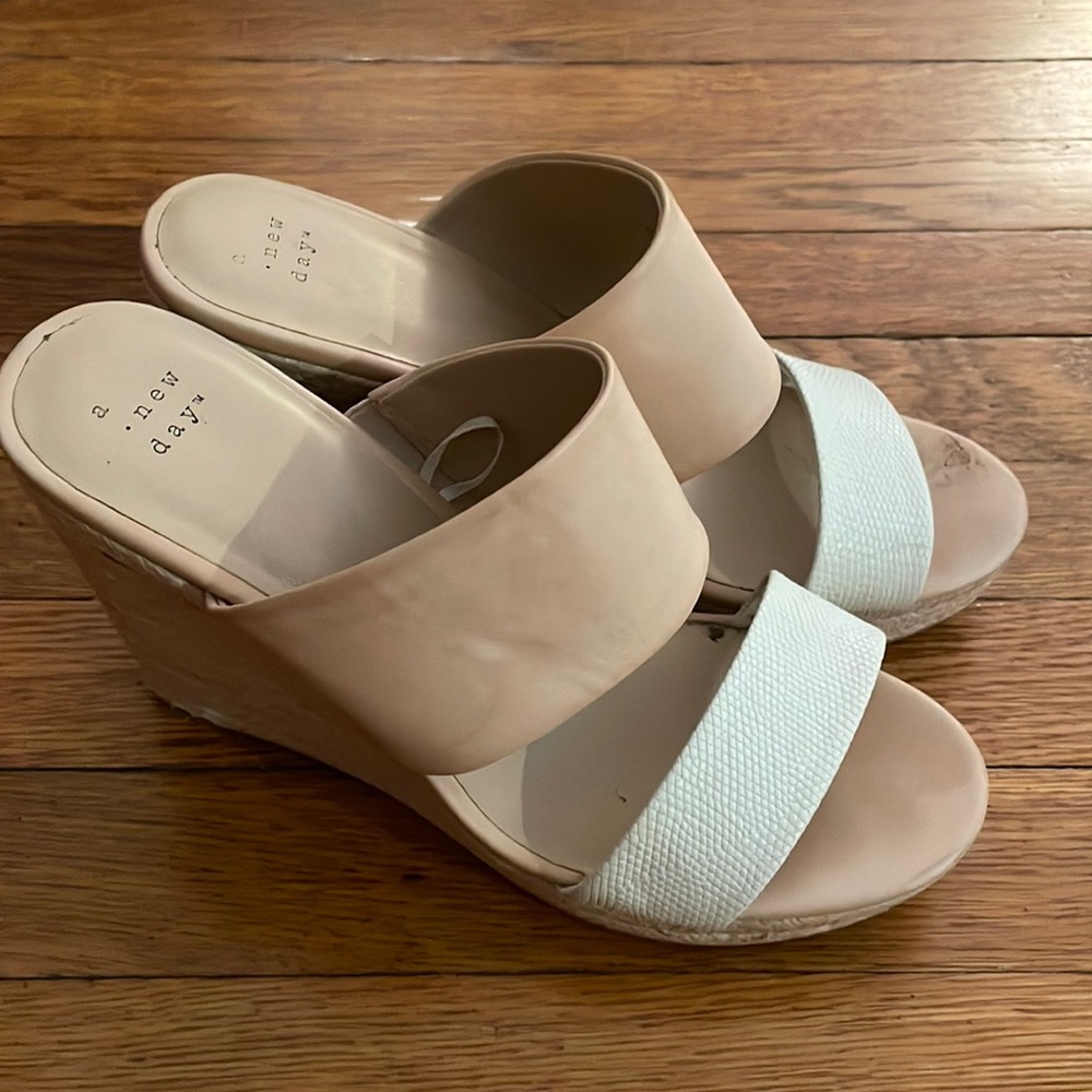 A New Day wedge heels